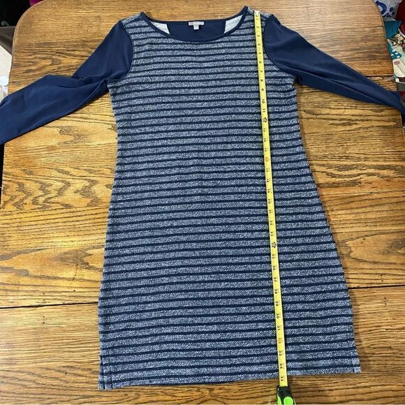 T By Talbots Long Sleeve Knit Sweater Dress Blue Stripe Women’s Medium Petite MP - Picture 5 of 6